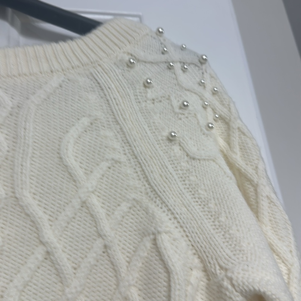 White House Black Market Cream Cable Knit Crew Neck Sweater - Picture 6 of 7